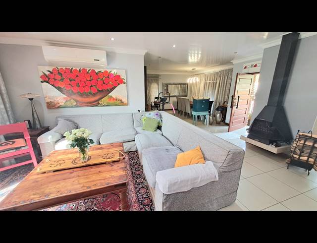 3 BEDROOM HOUSE FOR SALE IN FALCON RIDGE